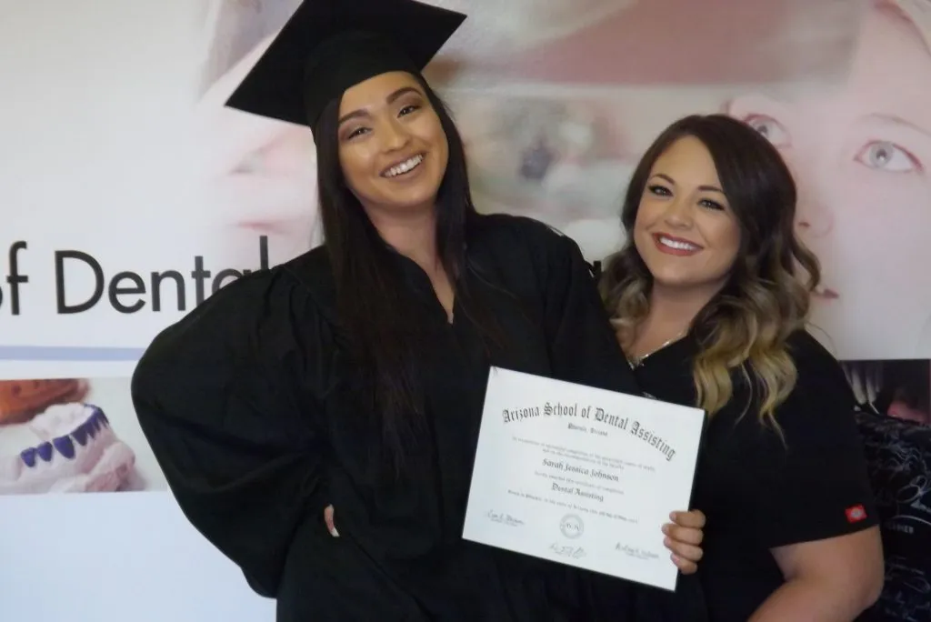 Graduates of the Arizona School of Dental Assisting